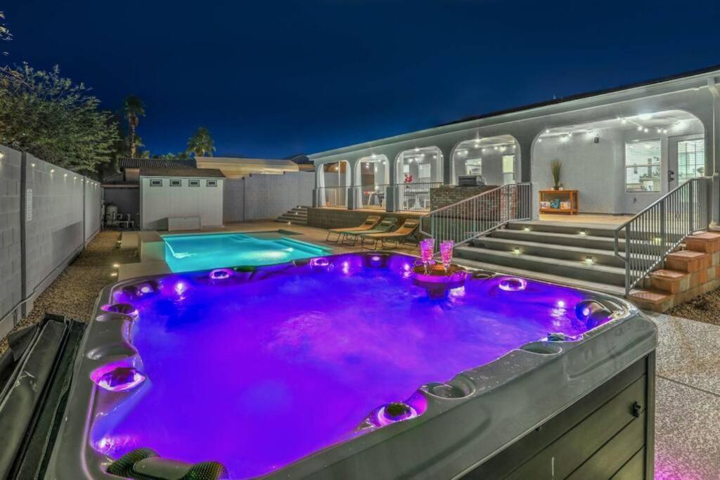 Cozy Desert Retreat - Pool, Spa, Views Henderson Bagian luar foto